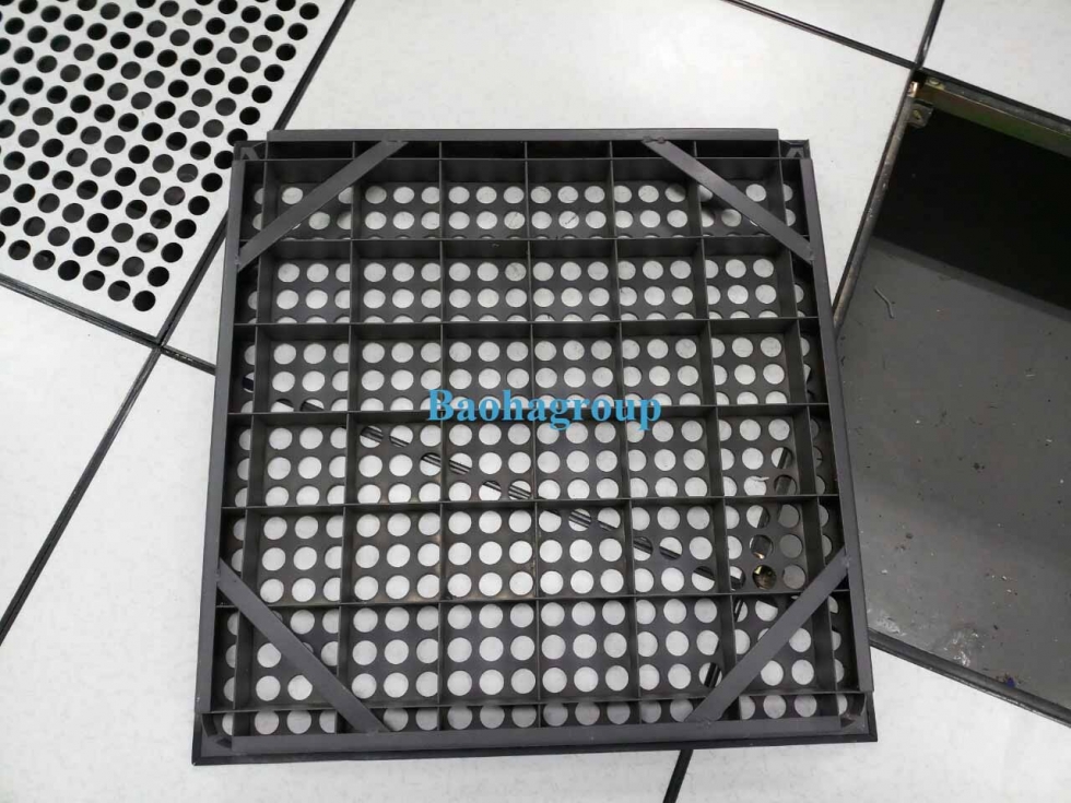 tấm sàn nâng kỹ thuật thông  hơi tỷ lệ 45%